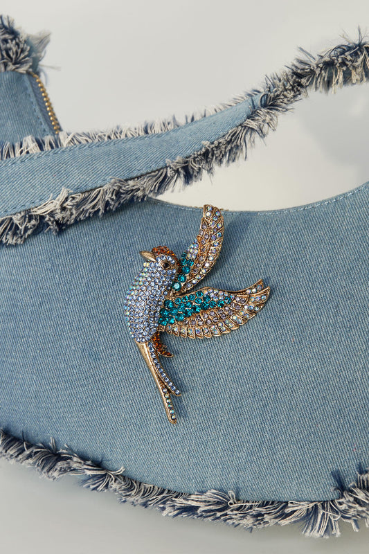 Elegant Pink and Blue Alloy Brooches for Stylish Outfits