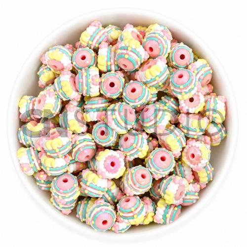 Handpainted kraal – Pastel Rainbow